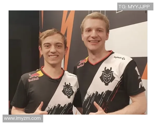 Caps在闪电战中单杀QuadBusio后成功逃脱顶塔追击的精彩瞬间 Caps在闪电战中单杀QuadBusio后成功逃脱顶塔追击的精彩瞬间